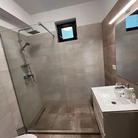 Cozy Apartman Năvodari